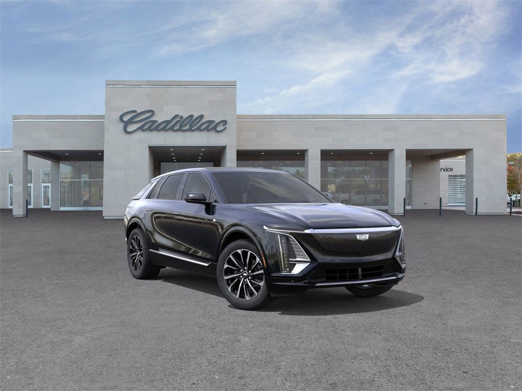 2024 Cadillac LYRIQ Sport 2