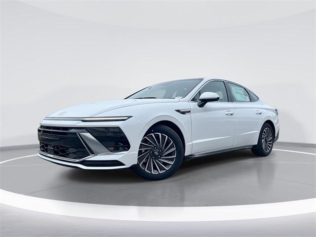 2026 Hyundai Sonata Hybrid SEL's photo