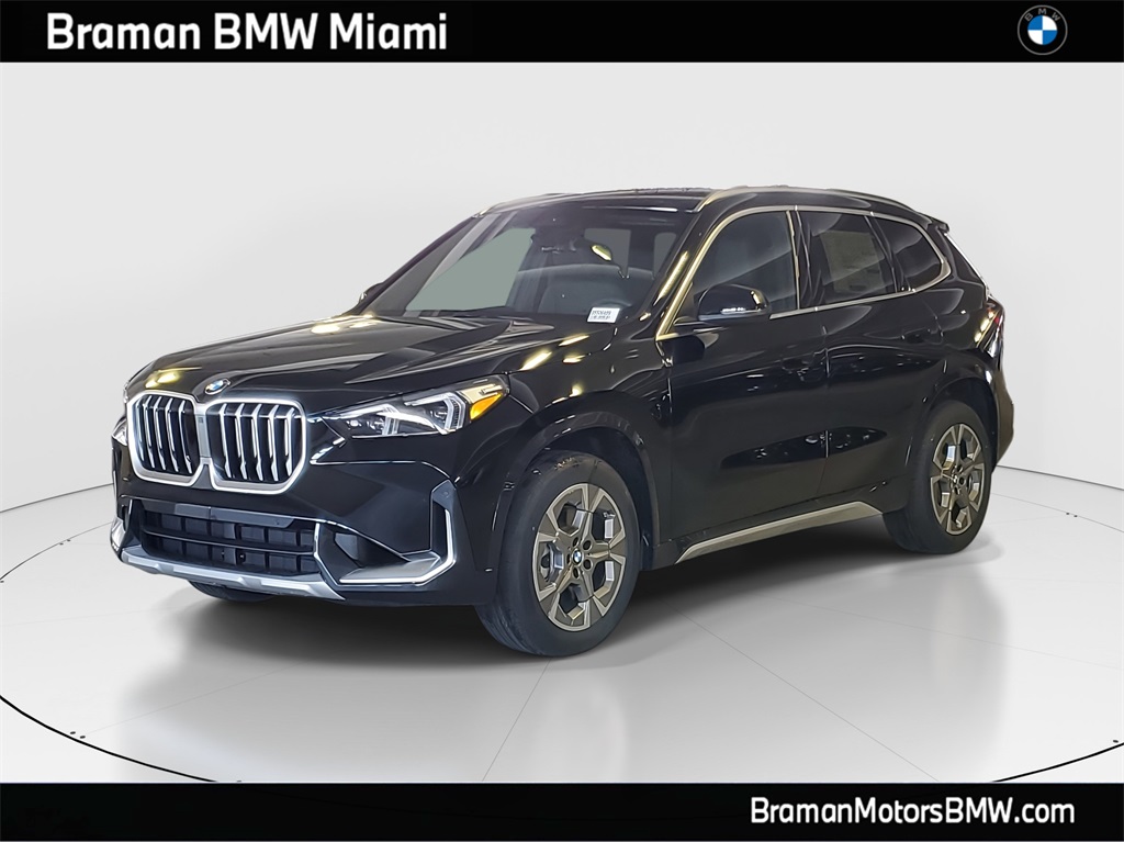2026 BMW X1 28i's photo