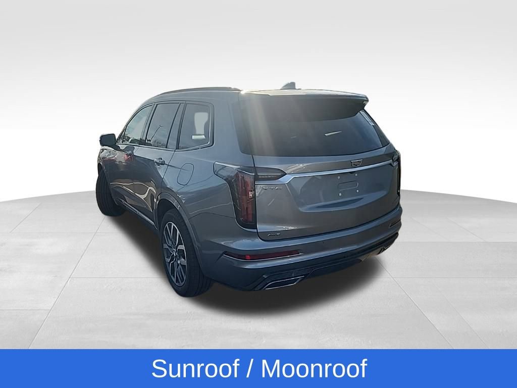 2023 Cadillac XT6 Sport photo 4