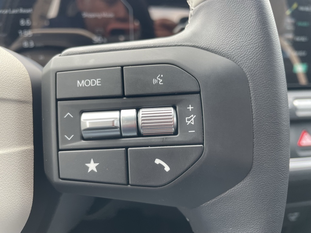 2025 Kia K4 GT-Line photo 10