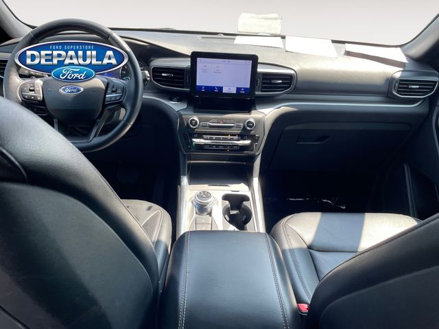 2020 Ford Explorer XLT photo 11