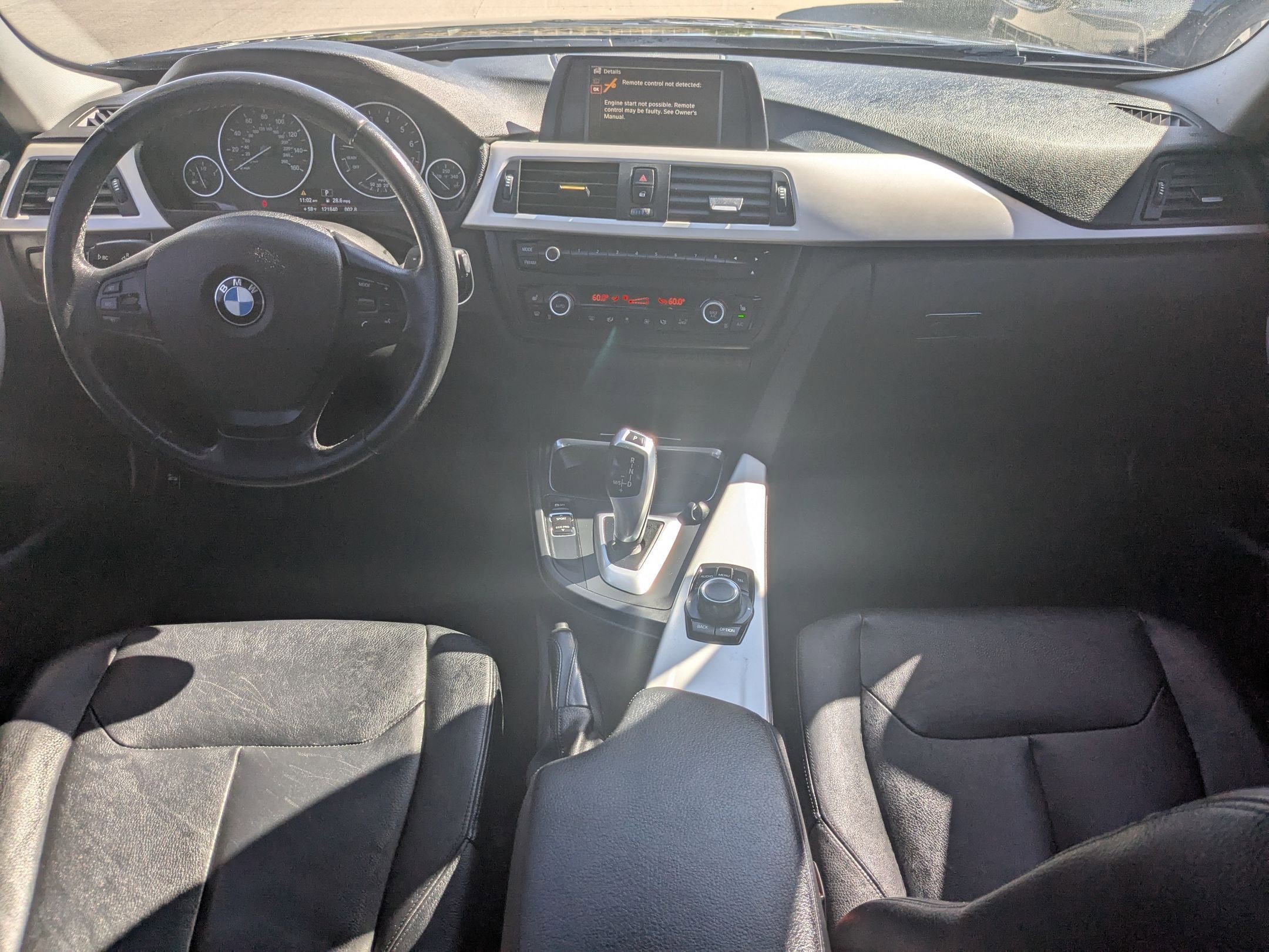 2013 Bmw 320i SA photo 14