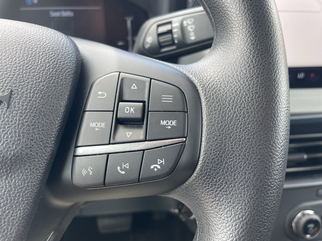 2025 Ford Maverick XL photo 7