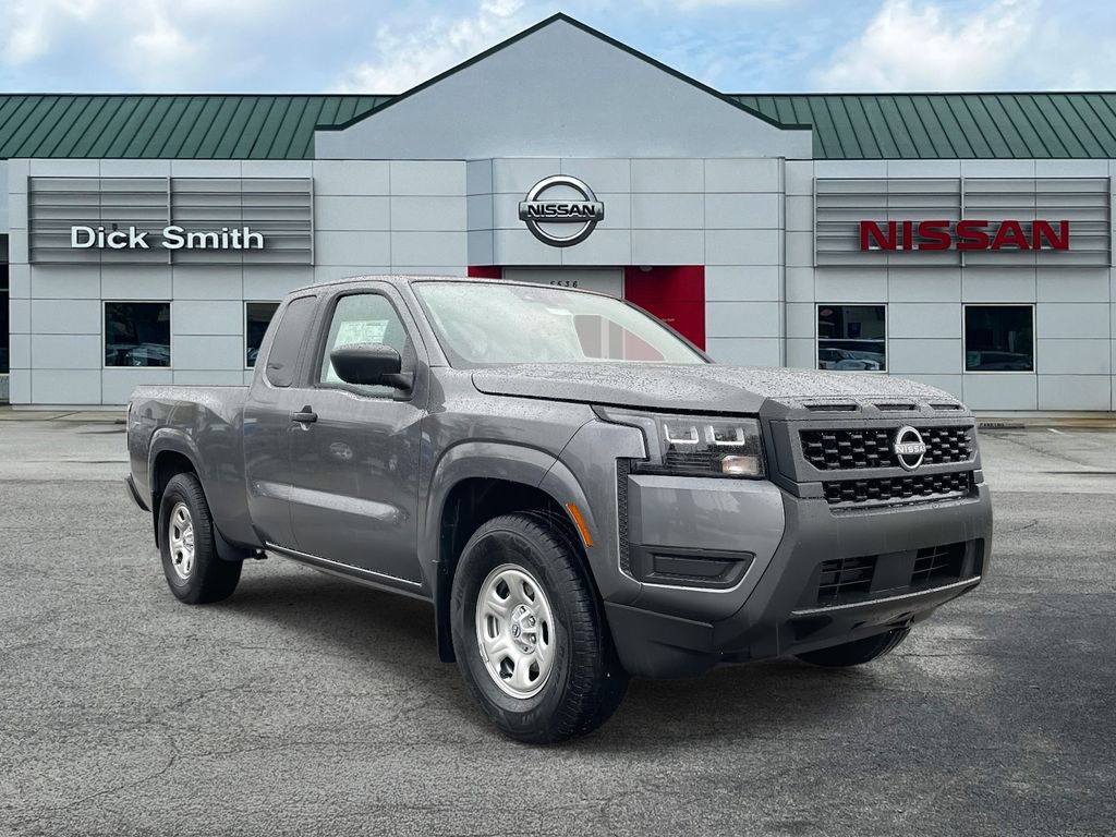 2026 Nissan Frontier S's photo