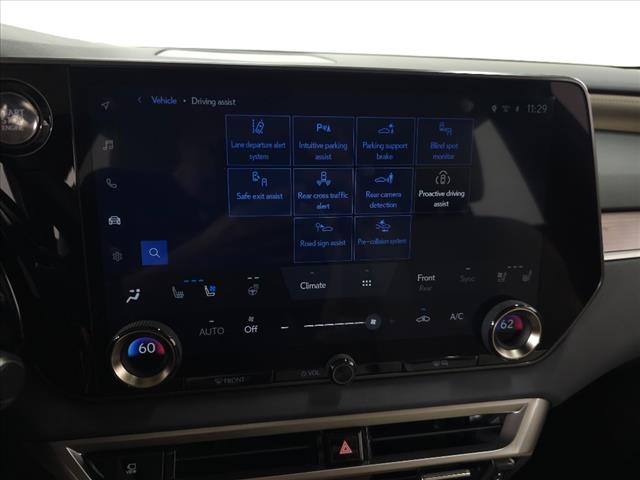 2024 Lexus RX 350 photo 18