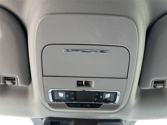 2025 Ford F-150 Lariat photo 28
