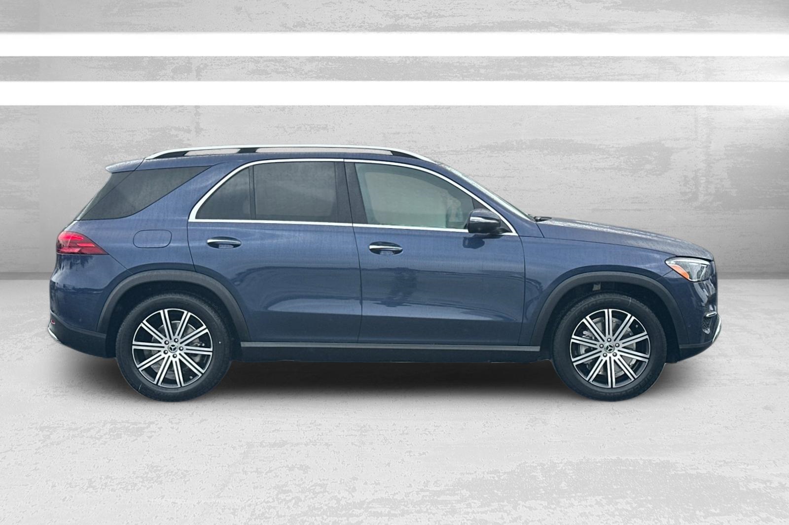 2026 Mercedes Benz GLE 350 4MATIC photo 2