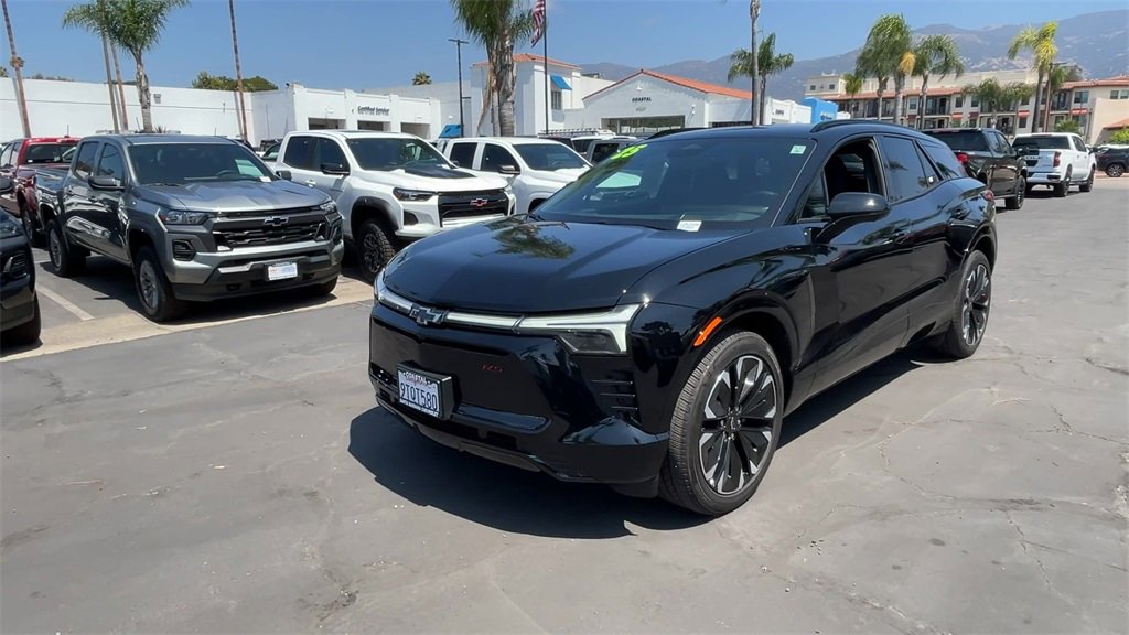 2025 Chevrolet Blazer EV RS photo 3