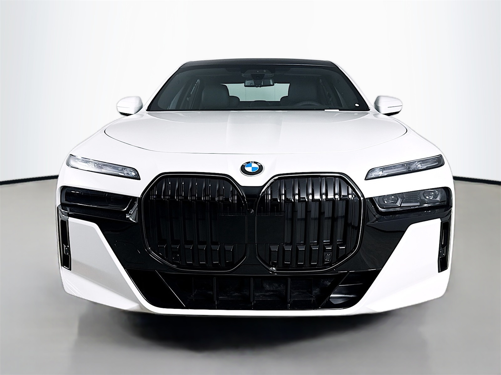 2025 Bmw 760i 760i xDrive photo 2