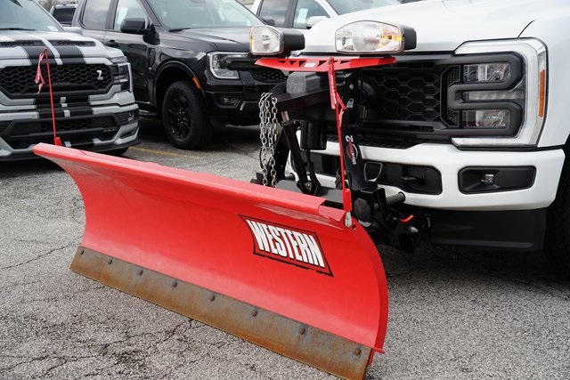 2023 FORD F-350 - Image 26