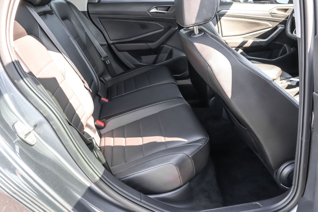 2023 Volkswagen Jetta 1.5T SE photo 27