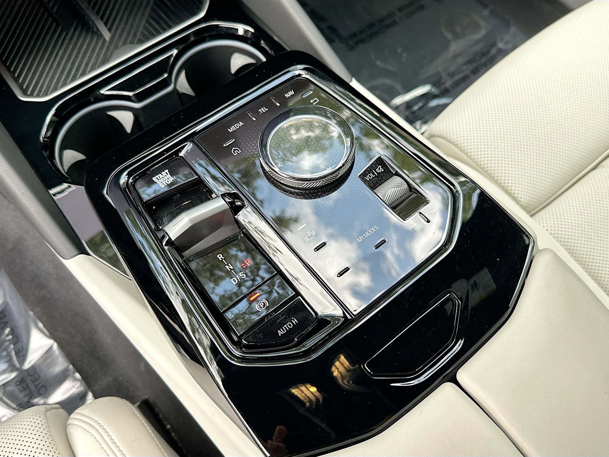 2025 Bmw 530i photo 15
