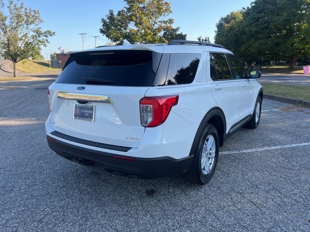 2022 Ford Explorer XLT photo 8