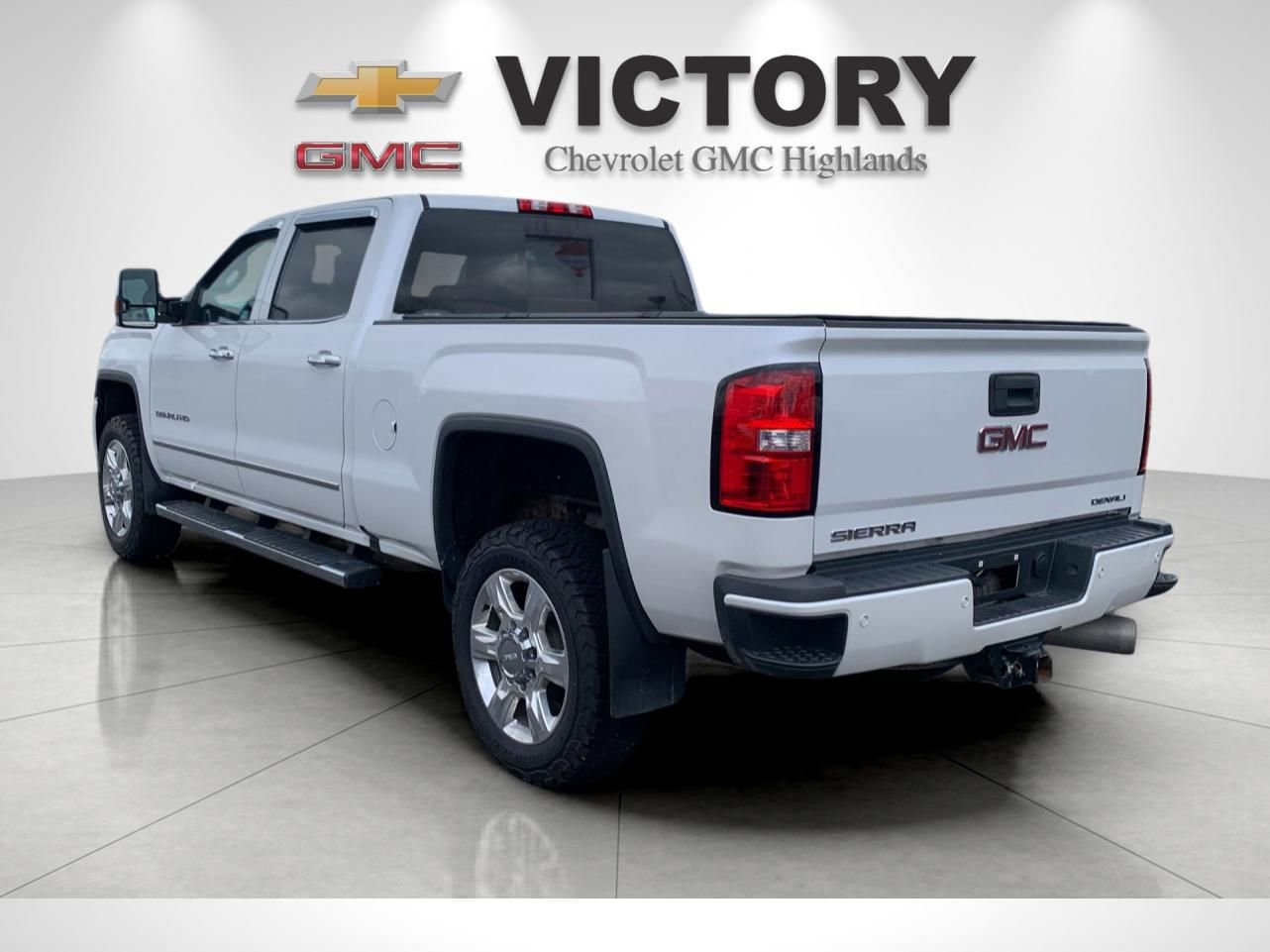 2019 Gmc Sierra 2500 HD Denali photo 4