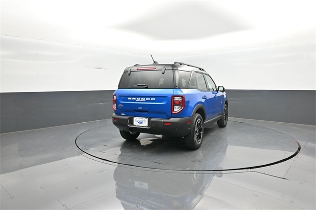 2025 Ford Bronco Sport Outer Banks photo 4