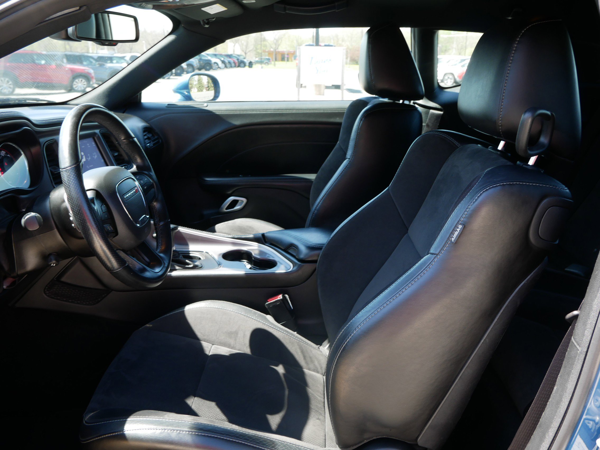 2022 Dodge Challenger GT photo 9