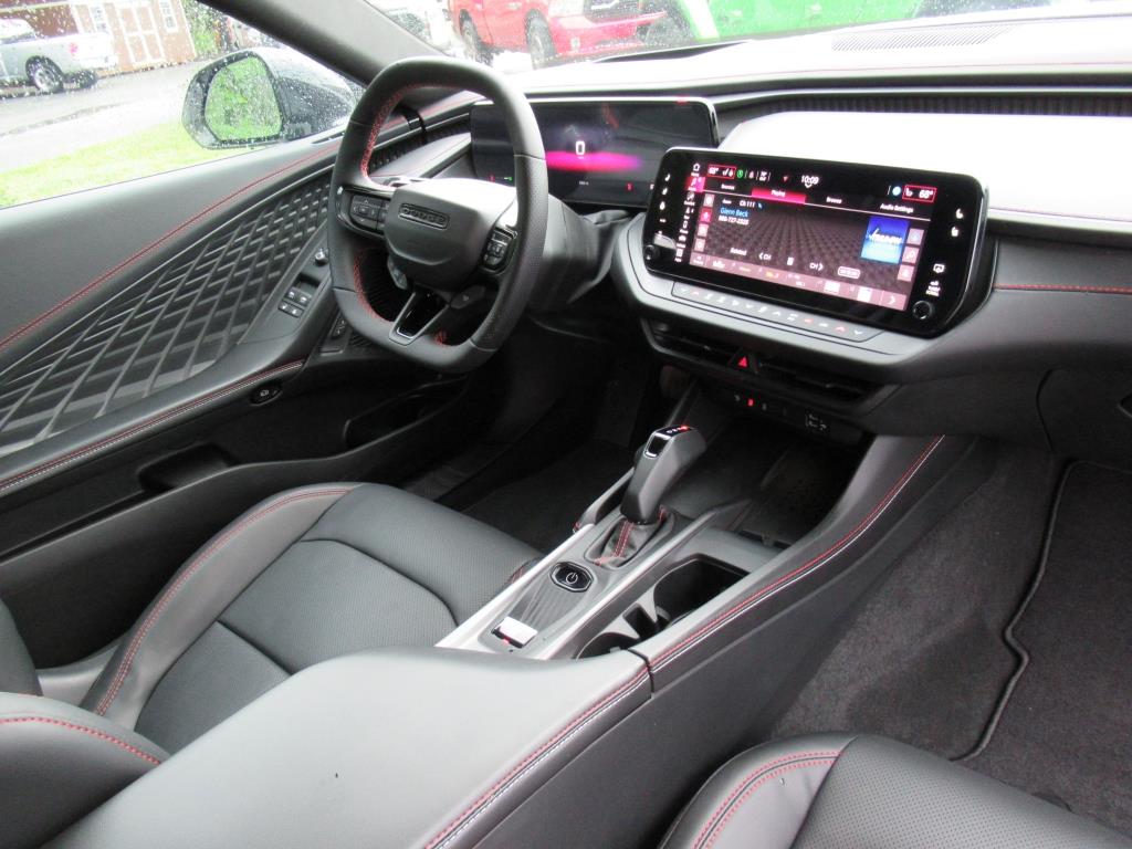 2024 Dodge Charger Daytona R/T photo 12