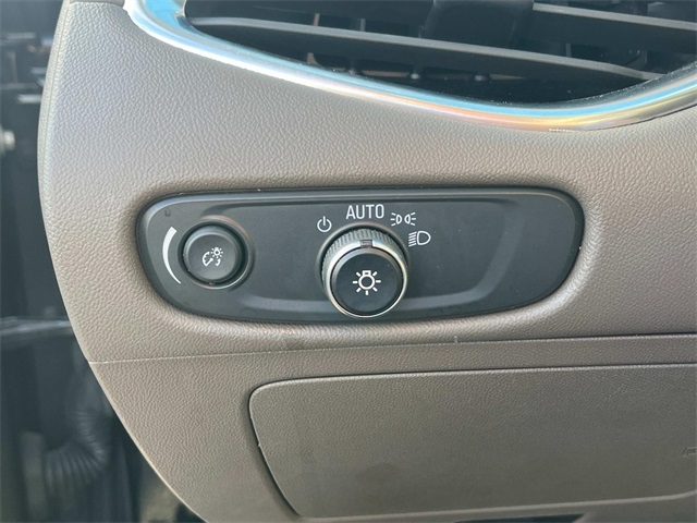 2024 Chevrolet Malibu Premier 2LT photo 27