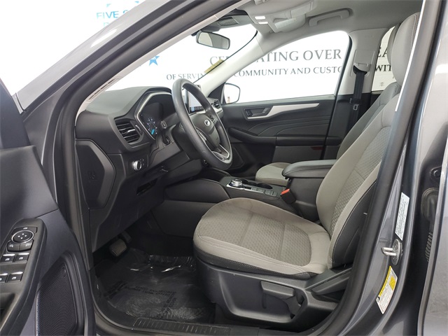 2022 Ford Escape SE photo 9