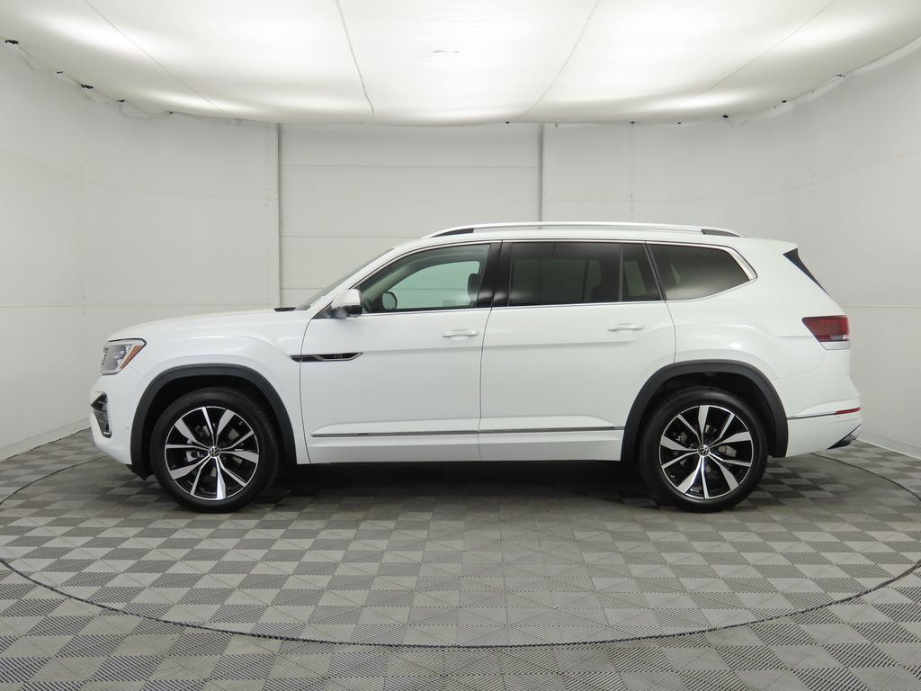 2025 Volkswagen Atlas SEL Premium R-Line photo 8