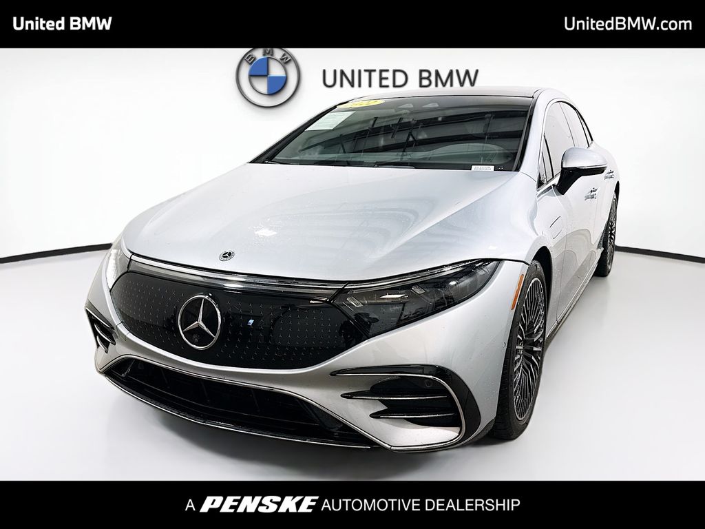 2022 Mercedes-Benz EQS's photo
