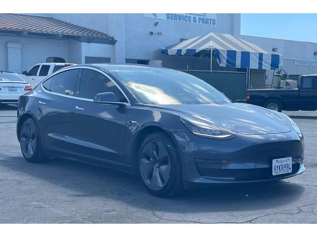 2020 Tesla Model 3 Long Range photo 7