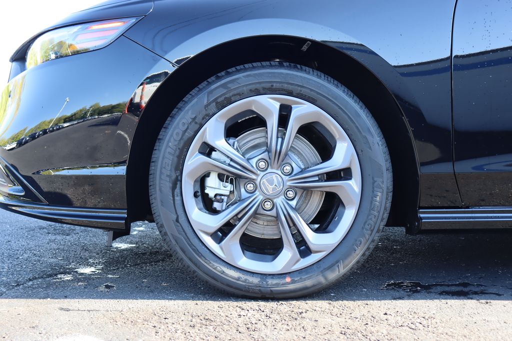 2025 Honda Accord Hybrid EX-L photo 9