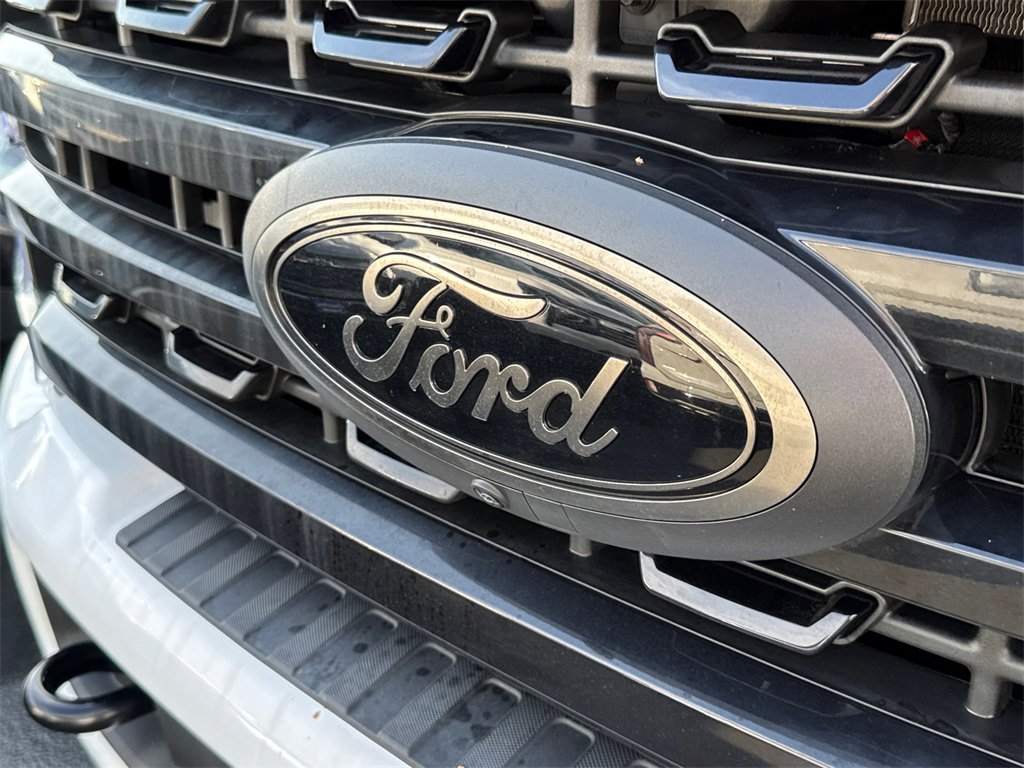 2024 Ford F-250 photo 3