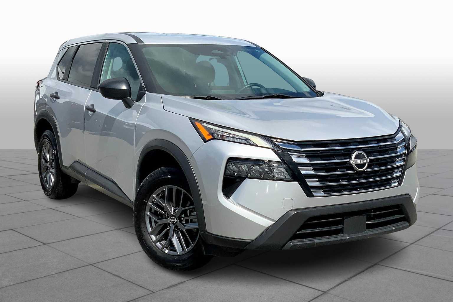 2024 Nissan Rogue S photo 2