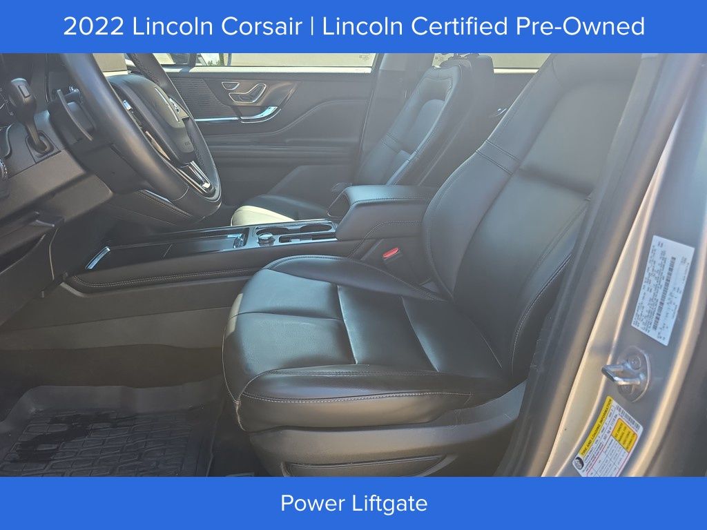 2022 Lincoln Corsair Standard photo 9