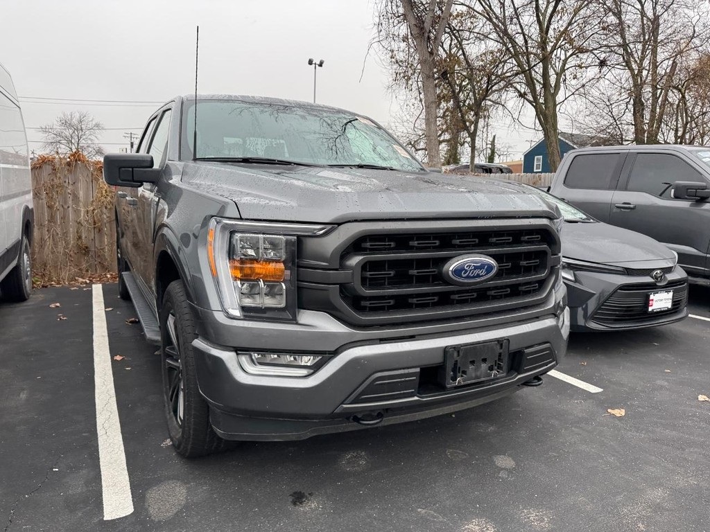 2022 Ford F-150 XLT photo 4