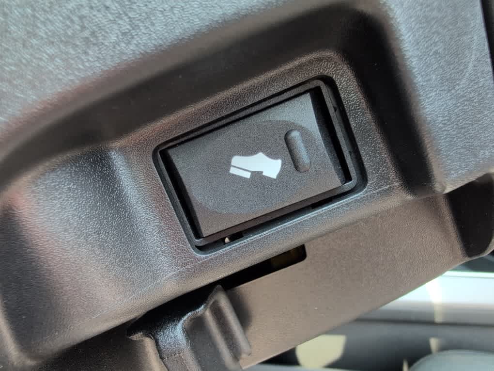 2025 Ram 2500 Big Horn photo 21