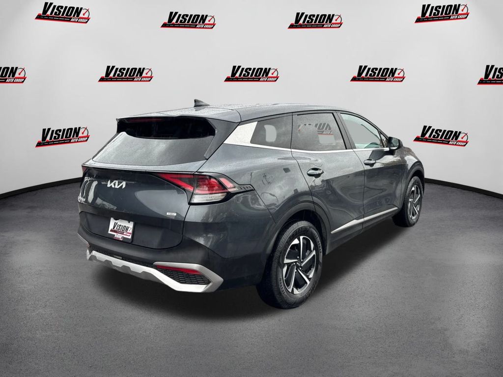 2023 Kia Sportage Hybrid LX photo 4