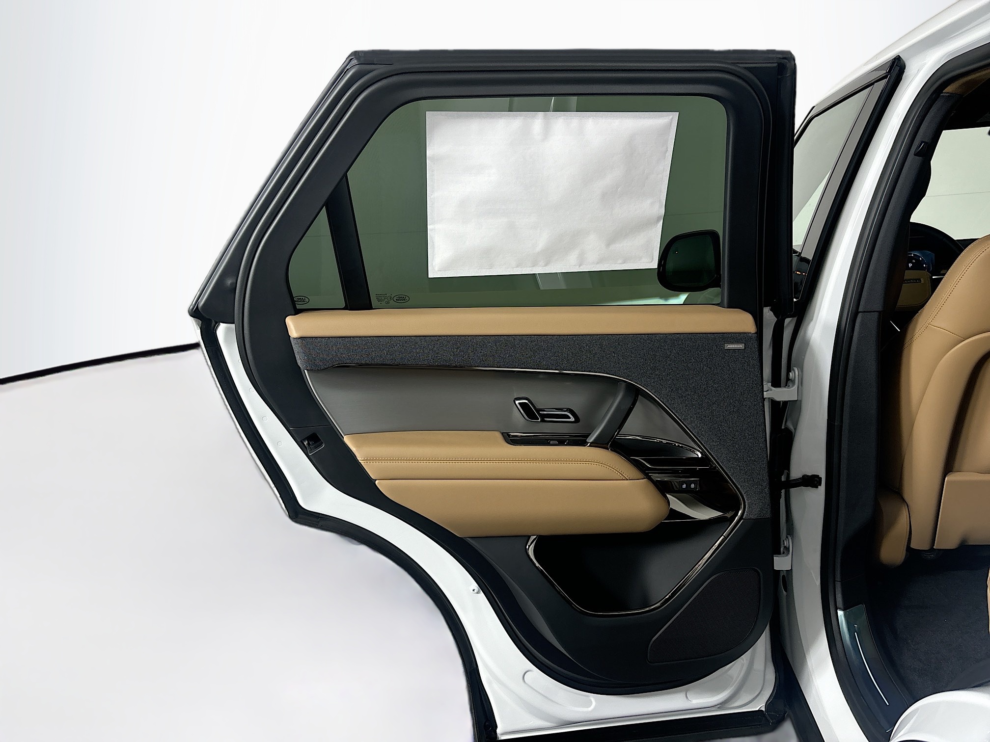 2025 Land Rover Range Rover Sport SE photo 22