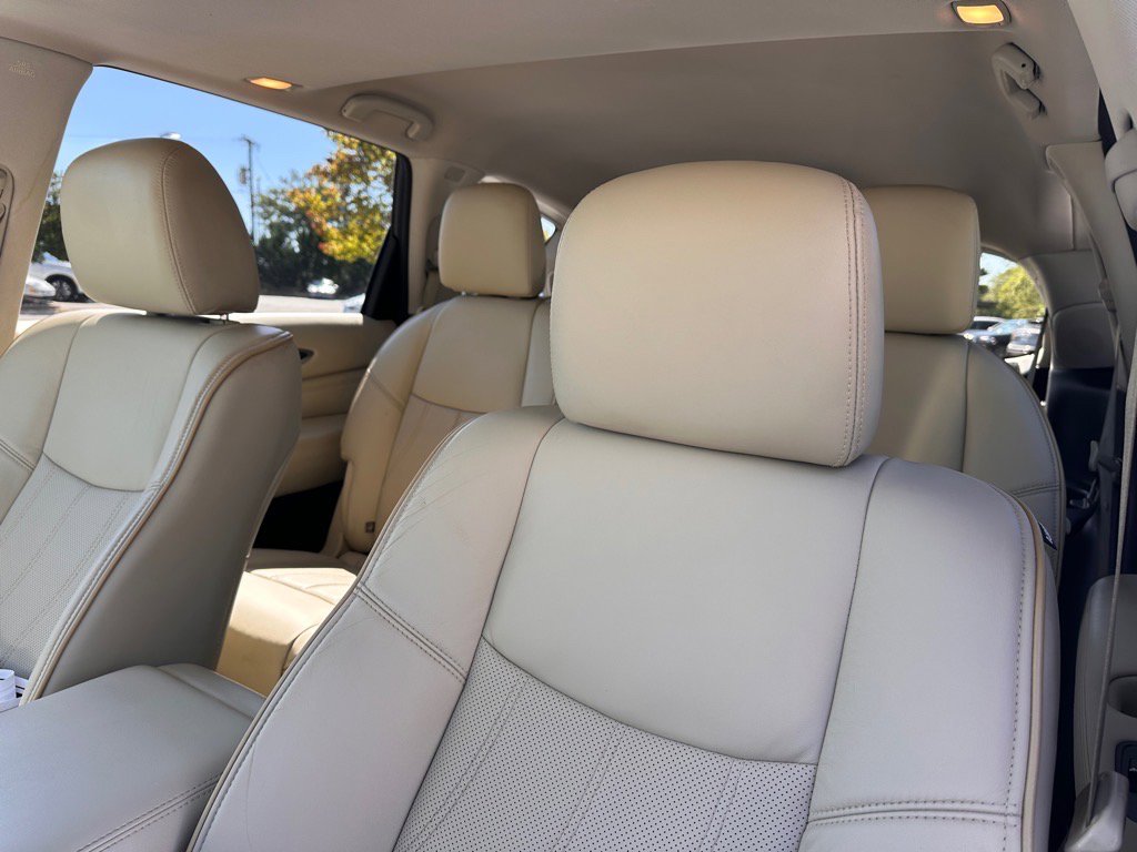 2015 Infiniti QX60 Base photo 17