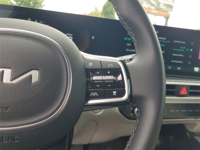2025 Kia Sorento EX photo 17