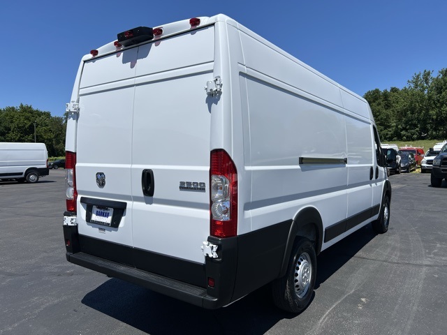 2025 Ram ProMaster 3500 photo 2