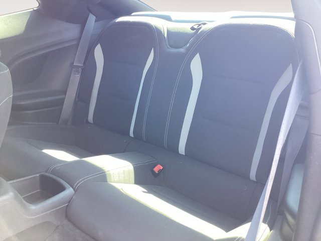 2017 Chevrolet Camaro 1LT photo 13
