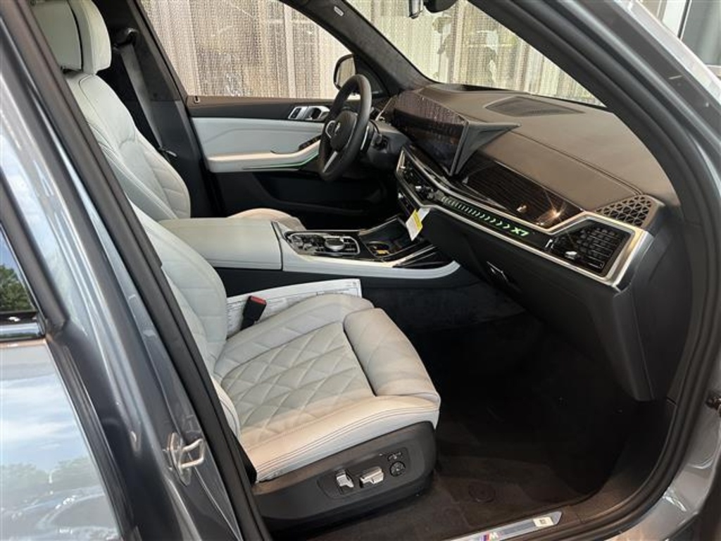 2026 Bmw X7 xDrive40i photo 14