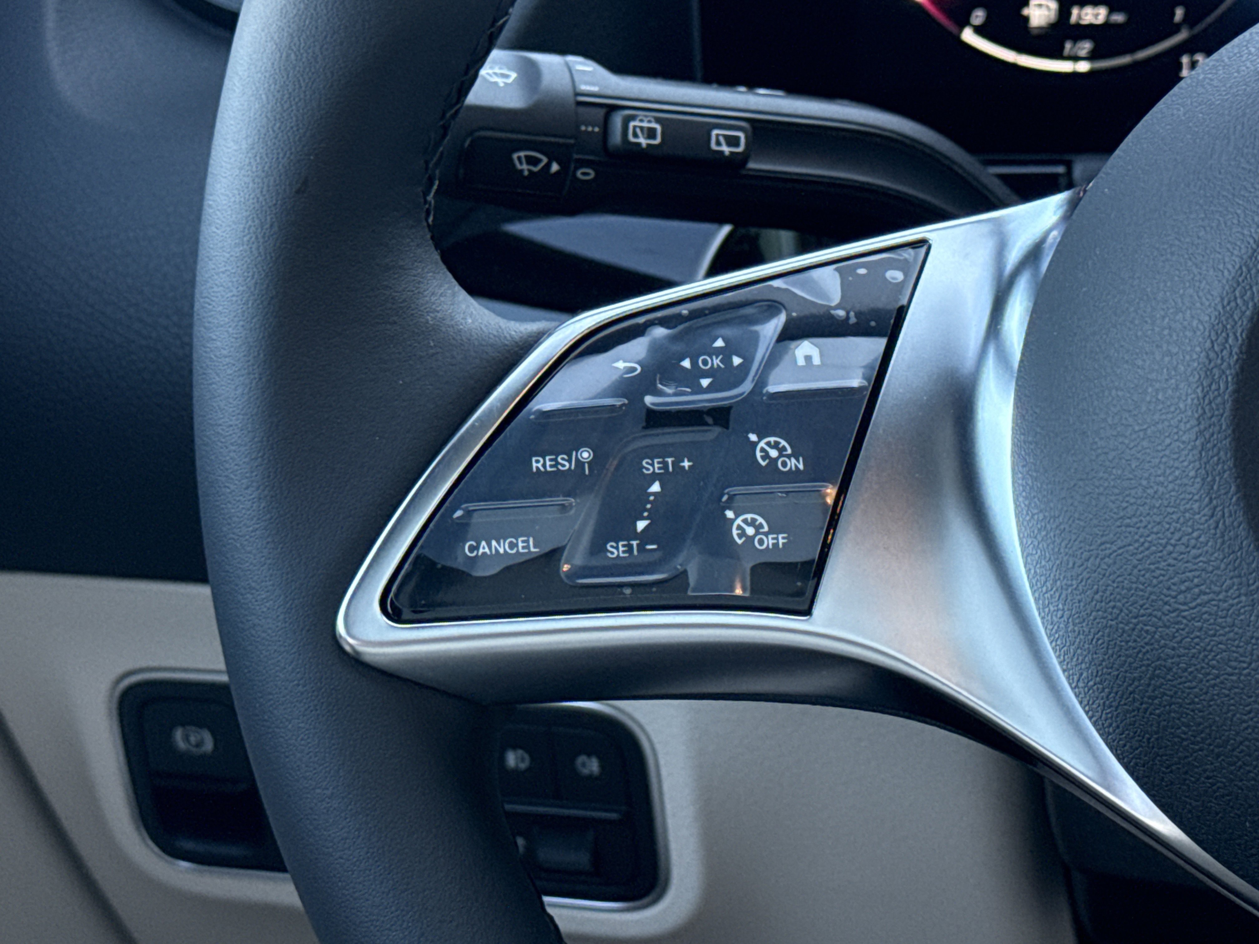 2026 Mercedes Benz GLA 250 photo 2