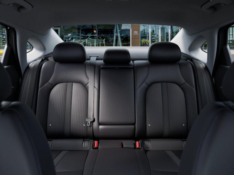 2025 Hyundai Sonata SEL photo 10