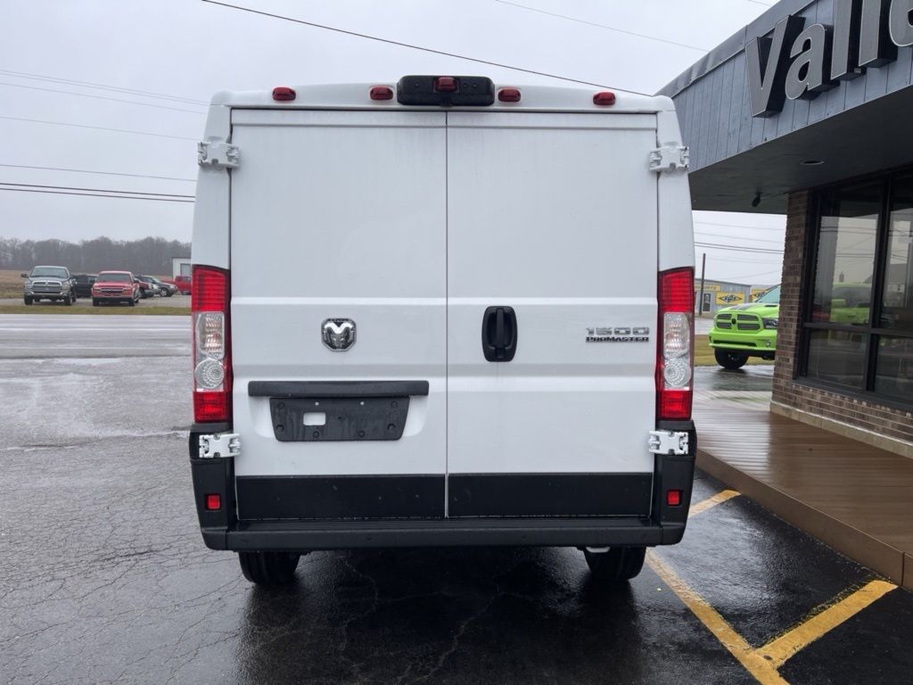 2025 Ram ProMaster 1500 Tradesman photo 3