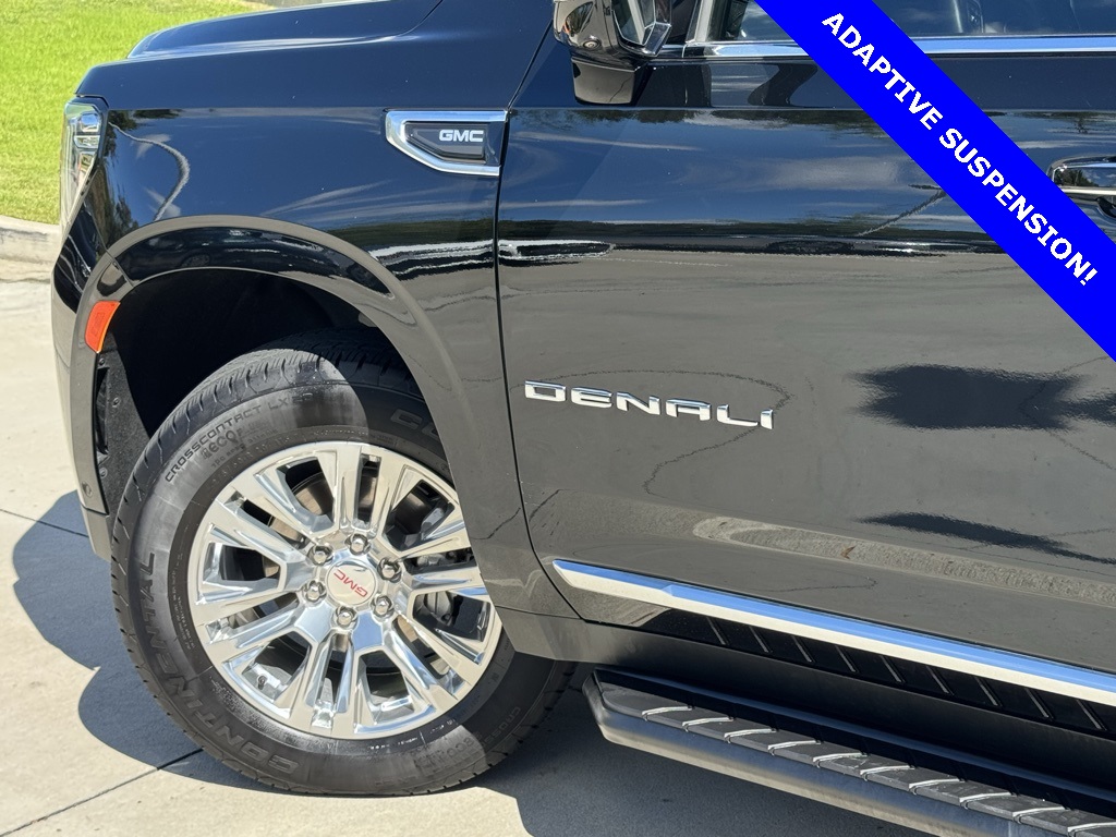 2024 Gmc Yukon Denali photo 3