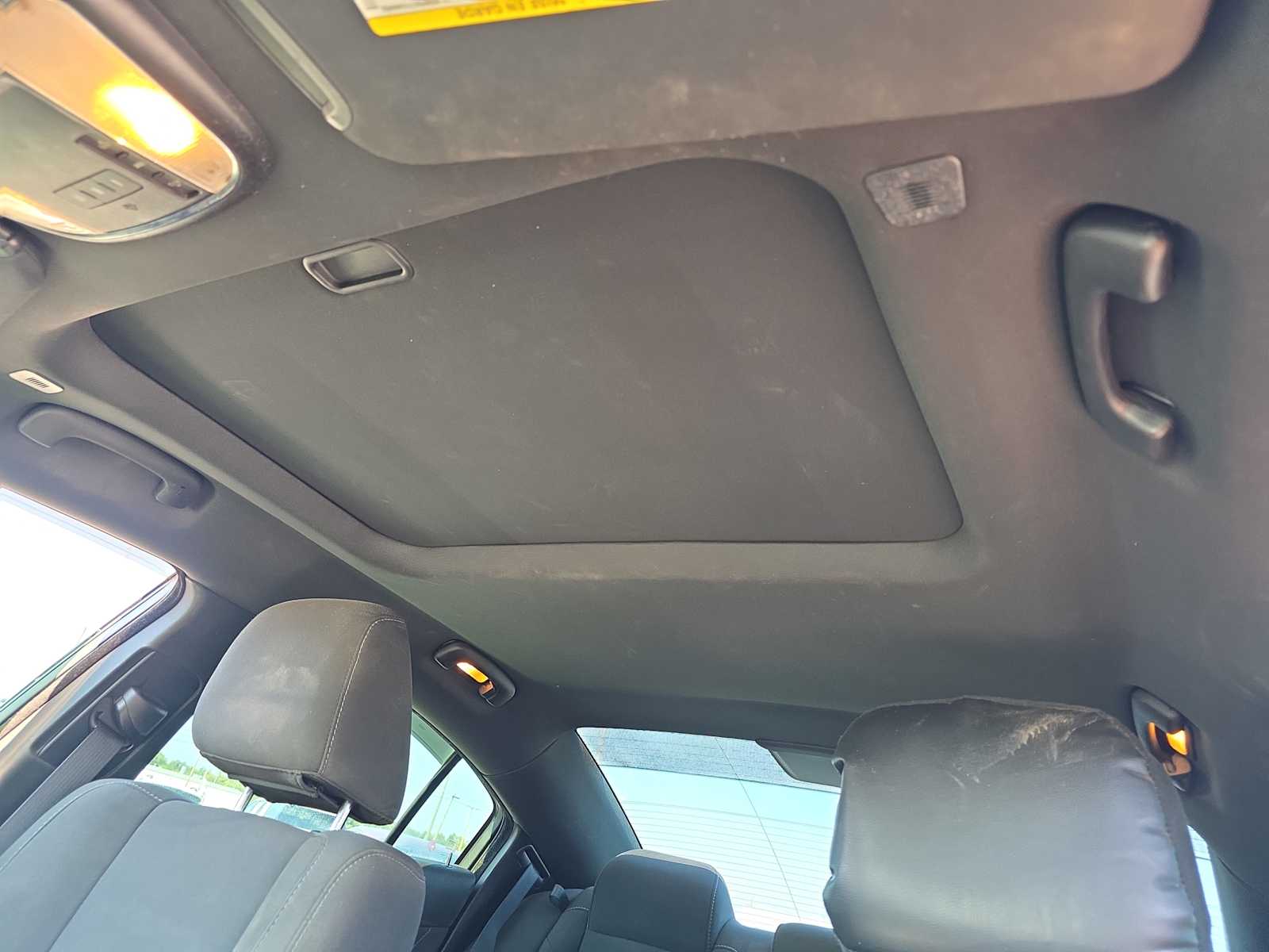 2018 Dodge Charger SXT Plus photo 18