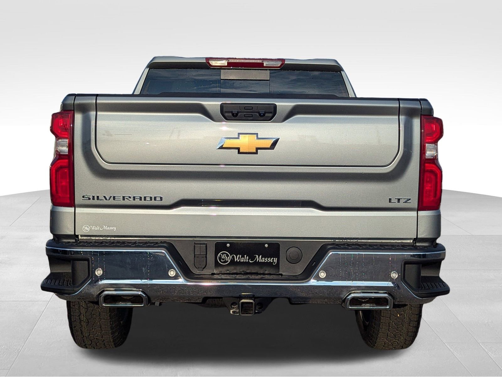 2026 Chevrolet Silverado 1500 LTZ photo 4