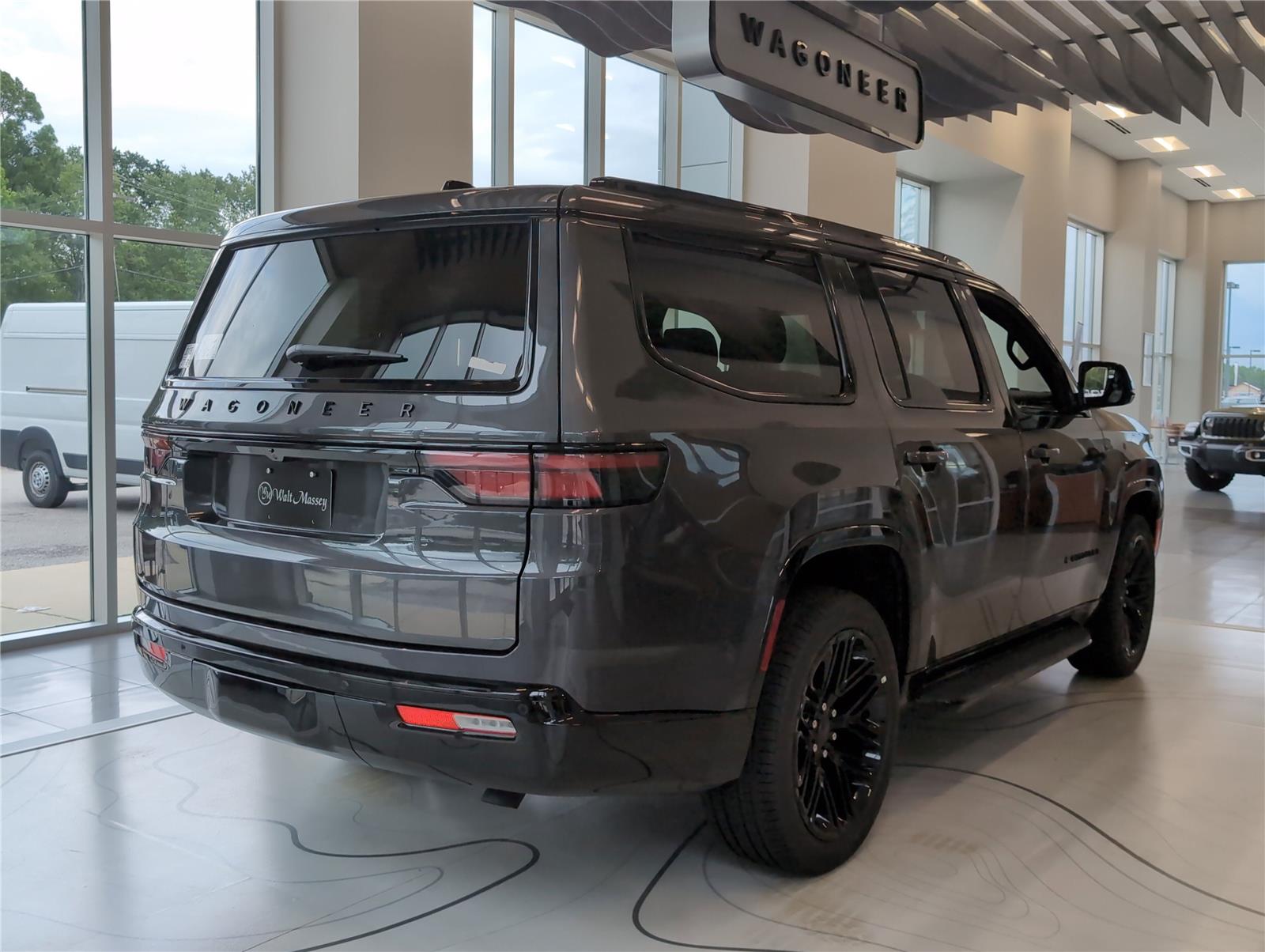 2025 Jeep Wagoneer Series II Carbide photo 4