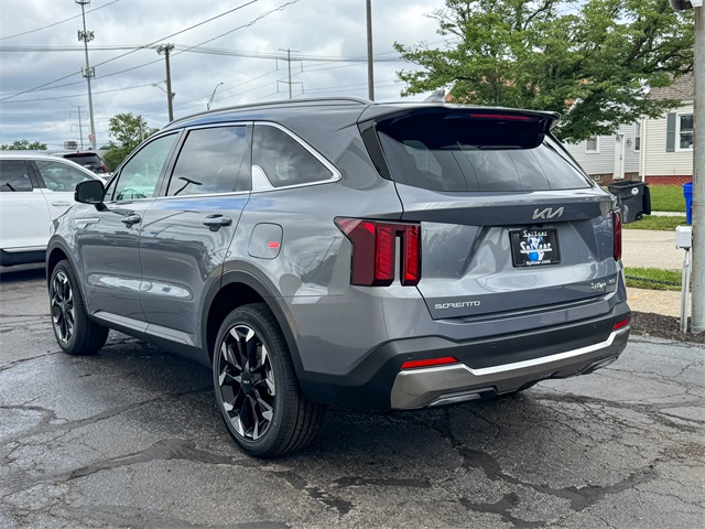 2025 Kia Sorento EX photo 5