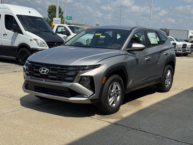 2025 Hyundai Tucson SE photo 16