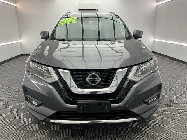 2019 Nissan Rogue SL photo 2
